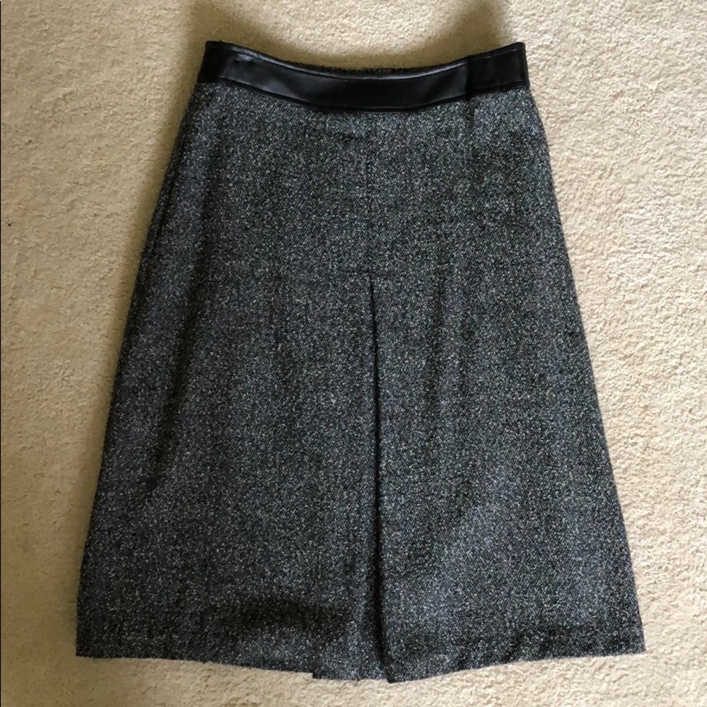 Ms J Tweed skirt